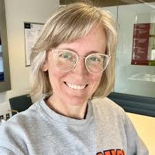 Hannah Melnick's Instagram, Twitter & Facebook