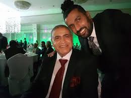 See if your friends have read any of محمد سامي's books. Ø£Ø³Ø±Ø© Ø§Ù„Ù…Ø®Ø±Ø¬ Ù…Ø­Ù…Ø¯ Ø³Ø§Ù…ÙŠ ØªØªØ¹Ø±Ø¶ Ù„Ù„Ø³Ø±Ù‚Ø© Ø¨Ø§Ù„Ø¥ÙƒØ±Ø§Ù‡ ÙˆØ³ÙŠØ§Ø±Ø© ØªØ¯Ù‡Ø³ Ù‚Ø¯Ù… ÙˆØ§Ù„Ø¯ØªÙ‡ Ø¨Ø¥Ø·Ø§Ù„ÙŠØ§ Ù…Ø¬Ù„Ø© Ø§Ù„Ø¬Ù…ÙŠÙ„Ø©