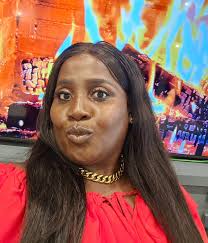 I set up my own pathway ,road lane, avenue ,square and city never in a  competition with anyone only with myself to continue winning and be better  than I was yesterday. ❤️👍💯👍