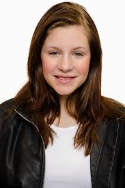 Happy Holidays everyone! Just got some new headshots and want to show  everyone! I've also attached my official website. Take a look! ✨  https://www.isabellecharlotactor.com