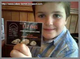 Behind the scenes at Perth Museum : Jake's Bones