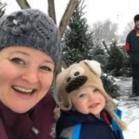 Jennifer Dolph's Instagram, Twitter & Facebook