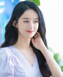 Vừa được đề cử giải Bạch Ngọc Lan, Triệu Lệ Dĩnh bất ngờ bị tư bản 'chèn  ép, làm khó'?