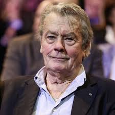 He was the most loved and attractive french actors. Ce Qu Alain Delon Disait A Ses Proches Pour Leur Remonter Le Moral Gala