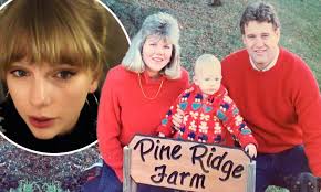 Landscape design co that carries garden & outdoor. Taylor Swift Shares Throwback Photo Of Herself And Her Parents In Sweaters Daily Mail Online