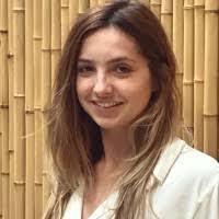 Lia Carson's Instagram, Twitter & Facebook