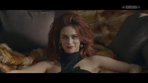 A sequel to the 2015 series 1992. 1993 Veronica Castello Con Agente Serie Tv Sky Con Stefano Accorsi Youtube