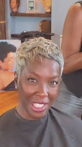 When your client lets you do whatever you want you better bring it! ✂️🤩  #freedom #pixiecut #liketheriversalon #greyhair #natural