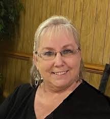 Jo Copeland's Instagram, Twitter & Facebook