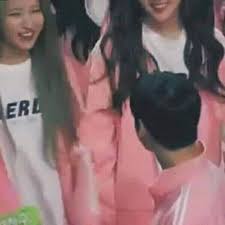12 april 2020 [follow sebelum membaca :) vote & comment untuk menghargai saya :v gumapta. I Heart Kpop Gfriend Sowon And Astro Cha Eun Woo Is Facebook