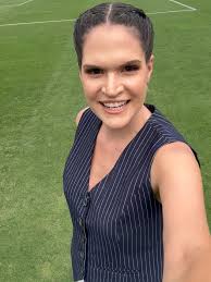 Las oportunidades se sueñan y se construyen. Gracias siempre al generoso  equipo de @latinadeportes.pe que me permite acompañarlos en coberturas tan  especiales. Como hincha de @alianzalima solo puedo ...