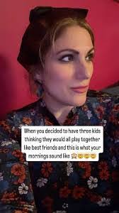 Holly Peacock's Instagram, Twitter & Facebook