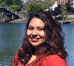 Ella Oakes's Instagram, Twitter & Facebook