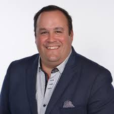 Pierre Lavoie, courtier immobilier