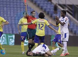 صور مباراه النصر والفتح صورتي تصوير سعد العنزي و عبدالعزيز النومان صور مباراة النصر والفتح في دوري زين Sports Basketball Court Sports Jersey