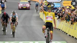 Tadej pogačar in a dramatic finish to stage 20 of tour de france 2020. Nfhm4k6cthj4 M