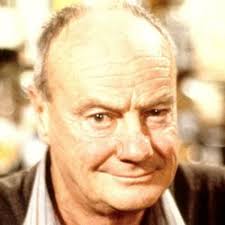 Watch Minder streaming