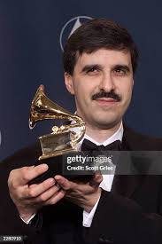 112 Vince Mendoza Photos & High Res Pictures