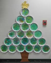 Great Ideas For Christmas Displays On Children S Ward Preschool Christmas Crafts Preschool Christmas Christmas Kindergarten