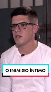 Cabrini fica frente a frente com PM que assassinou a mulher #SBT