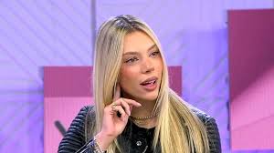 Alejandra Rubio, sobrepasada, emite un comunicado tras las críticas recibidas por su vídeo en la cárcel de Turín: "No me considero una persona altiva ni soberbia"