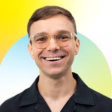 Sharon Orozco's Instagram, Twitter & Facebook