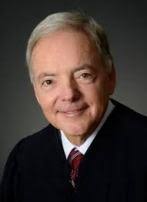 8 Florida federal judges had illegal stock ownership conflicts