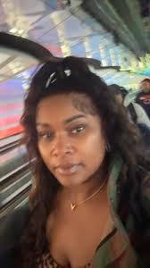 Lashauna Davis's Instagram, Twitter & Facebook