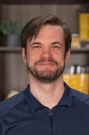 Eric Manthei's Instagram, Twitter & Facebook