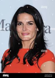 Lucy harmon hi-res stock photography and images