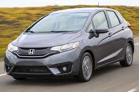 Research the honda fit and learn about its generations, redesigns and notable features from each individual model year. 2015 Honda Fit Review Ratings Edmunds