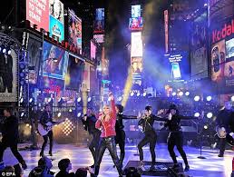 Taylor Swift Taylor Swift Passionate Kisses Taylor