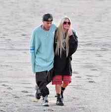 Read further ahead to know more. Avril Lavigne And Boyfriend Mod Sun Pack On Pda On His Birthday
