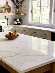 15 Affordable Quartz That Look Like Marble Replacing Kitchen Countertops Quartz Kitchen Countertops Kitchen Layout