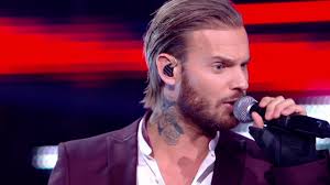 Selon l'heure de la journée on verra plus ou moins de jeunes, de personnes âgées, de familles. 3h30 De Musique Stromae Maitre Gims Zaz Nolwenn Leroy Christophe Mae Tal Elodie Frege Youtube