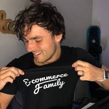 Brandon Parry's Instagram, Twitter & Facebook