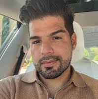 Daniel Arnone's Instagram, Twitter & Facebook