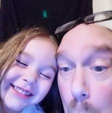 ad It's #pepperpartner Wednesday and we're cooking a #dillpickle  #pastasalad 🥒 This is such an #easyrecipe and so delish! #summerrecipes  #cookoutfood