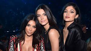 Kendall Jenner Pregnant Prank Call Kim Kardashian — Watch Kendall Jenner  Call Kim Kardashian To Tell Her Shes Pregnant | Teen Vogue