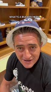 Shopping with my Italian dad be like… #growingupitalian #italiandad  #itbelikethat #shopping #fyp #viral @Rosaria🤍🧿