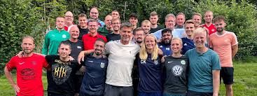 NFV bildet 23 neue B-Lizenz-Trainer*innen aus