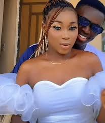 Ar yeri sey Ambrose and Nata Jalloh don kam back together na true  talk😂😂😂😂🤔🤔🙆🙆 🇸🇱🇸🇱🇸🇱