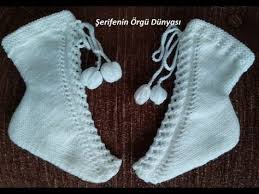 Sevgili Hanimlar Bugun Sizlere Bilindik Bebek Patikleri Disinda Cok Degisik Ve Guzel Carikli Bebek Bot Patik Yapimini Serife Han Patikler Bebek Bot Bebek Patik