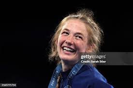 Olivia Parrish's Instagram, Twitter & Facebook