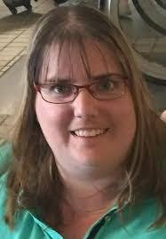 Jennifer Hoy's Instagram, Twitter & Facebook