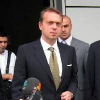 Cem uzan haberleri için tıklayınız. Cem Uzan The Personality Database Pdb Government Middle East