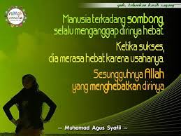 Teruslah kejar semua mimpimu, sampai kamu bisa buktikan kepada mereka yang mencemoohkanmu bahwa kamu bisa lebih baik dari mereka. Gambar Kata Jangan Merasa Benar Sendiri Gambar Tulisan Hd