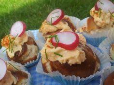 Obazda Cupcakes Perfektes Fingerfood Fur S Bayerische Picknick Bayern Reiseblog Fingerfood Bayrische Rezepte Fingerfood Rezepte