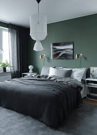 Ein schlafzimmer muss vieles können und sein: Wandgestaltung Grun So Setzen Sie Die Farbe Effektvoll Ein Deco Home Schlafzimmer Einrichten Wandfarbe Grun Wohnen