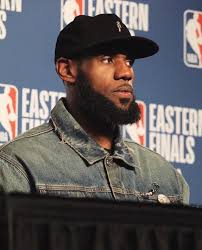 Lebron James wearing Chrome Hearts! 🔥